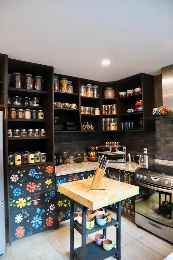 Luxurious Mid Century Modern Folk Art Home Mexico City Luaran gambar